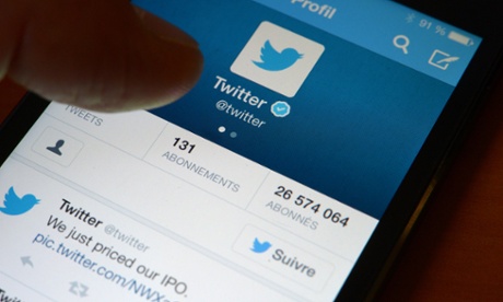 Twitter on mobile phone