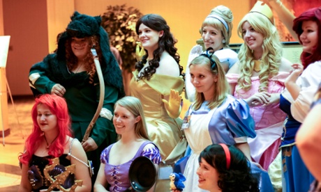 disney princess cosplayers