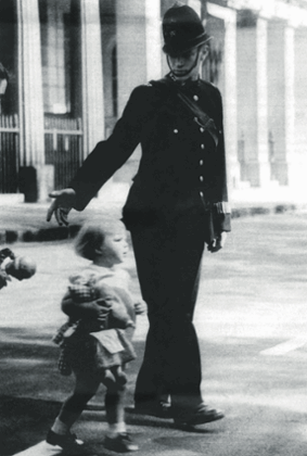 Reg Oakes with Princess Beatrix of the Netherlands, aged two, London, 1940.