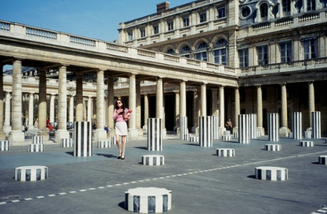Les colonnes de Buren at the Palais Royale