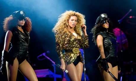 Beyonce headlining Glastonbury, 2011