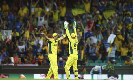 Shane Watson and Brad Haddin celebrate Australia's victory.