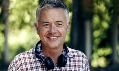 Michael Winterbottom on the set of The Face of an Angel.