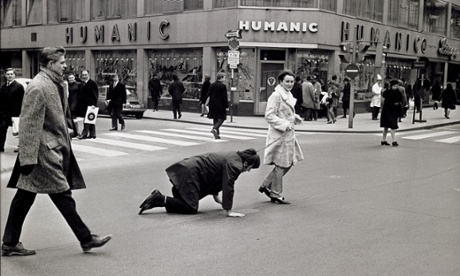Aus der Mappe der Hundigkeit, by Peter Weibel