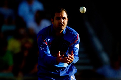 Mohammad Nabi takes the catch.