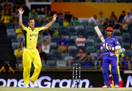 Josh Hazlewood appeals successfully for the wicket of Afsar Zazai.