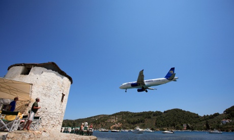 Fuson International has bought a 5% stake in Thomas Cook