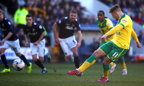 Gary Hooper fires home from the spot for Norwich.
