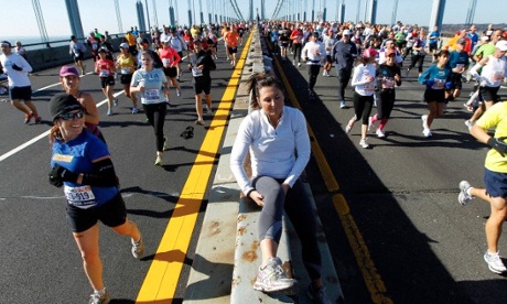 A cramp sufferer on the Brooklyn Bridge in 2011.