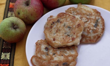 Apple and sage fritters