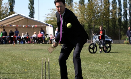 Ed Miliband playing cricket