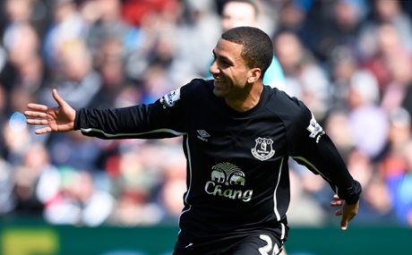 Aaron Lennon celebrates scoring the first goal.