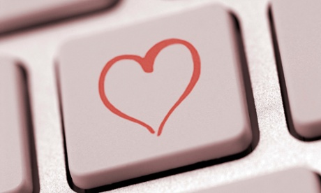 Computer key with a heart icon