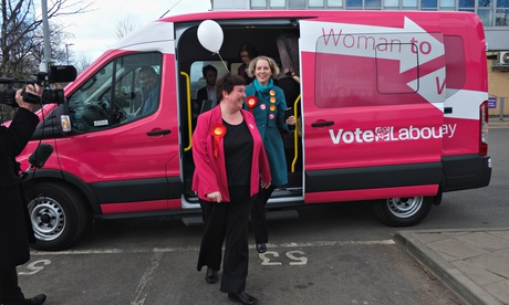 Labour's pink battlebus in Thornaby on Tees