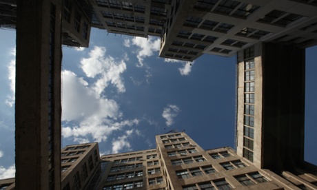 The Ukrainian Soviet Republic’s central committee, commissariats, planning commissions, various industrial enterprises, a library and a hotel were clustered together in its towers