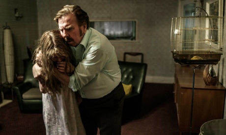 Timothy Spall as Maurice Grosse with Eleanor Worthington Cox as Janet Hodgson in The Enfield Haunting.
