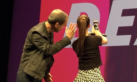 Robbins and DeAngelis' on-stage selfie.