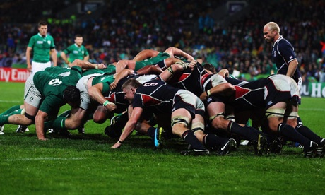 USA rugby scrum