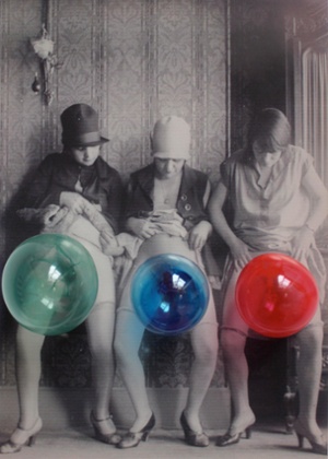 The History of Sculpture (Tricolour.)