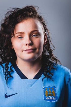 Here’s Saskia posing proudly for her Hero portrait after becoming a player at the 2015 Homeless FA & Manchester City Training Centre Programme