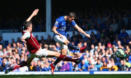 Kevin Mirallas fires home from McCarthy's cross.