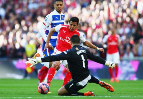 Alexis Sanchez shoots at Adam Federici, but it remains goalless at Wembley.