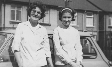 Jenni Murray aged 14 with mother