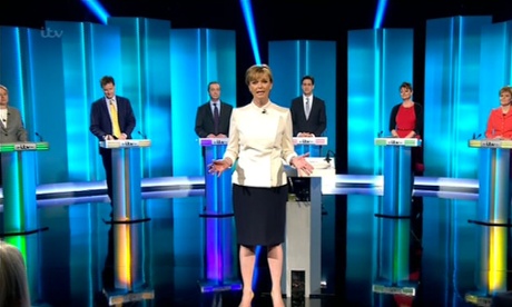 Julie Etchingham introduces the leaders.