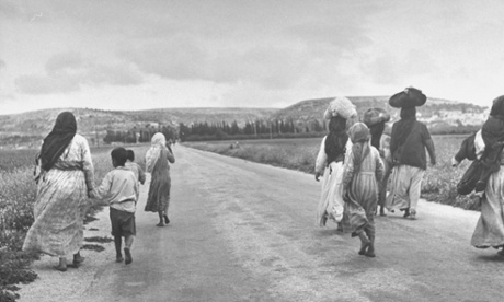 Arab refugees evacuating the village of Zenin in 1948.