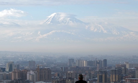 Mount Ararat, in neighbouring Turkey, reminds the population of the Armenian capital, Yerevan, of the proximity of lands abandoned during the genocide.