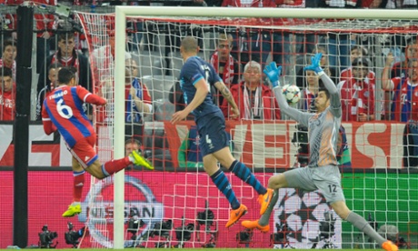 Thiago Alcantara scores the opening goal.