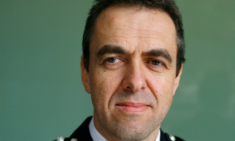 Shaun Sawyer says the overwhelming response to the off-duty death of beat bobby Andy Hocking shows the importance of grassroots policing.