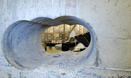 Hatton Garden safe deposit hole in wall