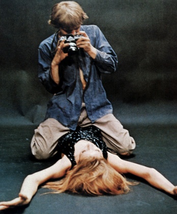 DAVID HEMMINGS, and VERUSCHKA VON LEHNDORFF in a still taken from the film  'BLOW UP;' (1966)Directed By MICHELANGELO ANTONIONI