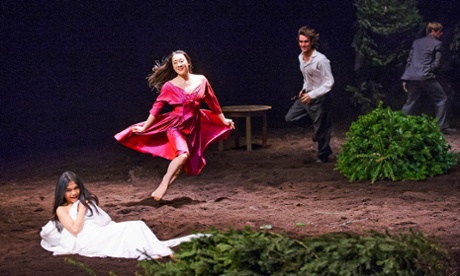 A scene from Auf Dem Gebirge Hat Man Ein Geschrei Gehort.