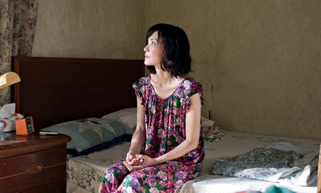 Chen Shiang-Chyi in Exit.