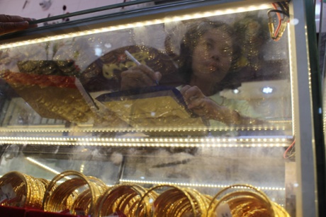 Gold shop in Rangoon, Burma