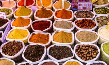 india spices in market 