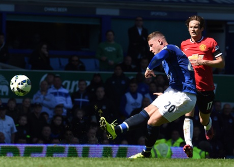 Ross Barkley has a shot.