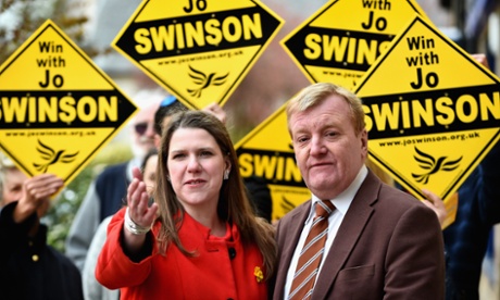 Charles Kennedy, the former Lib Dem leader, campaigns with Jo Swinson, a business minister, in East Dunbartonshire.