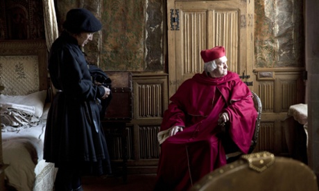 Uncanny: Mark Rylance, left, as Thomas Cromwell and Jonathan Pryce as Cardinal Wolsey.