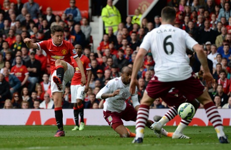 Ander Herrera is so good he can score with his eyes closed.