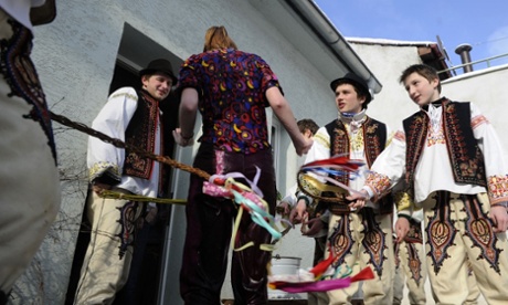 Slovakia easter water traditions 