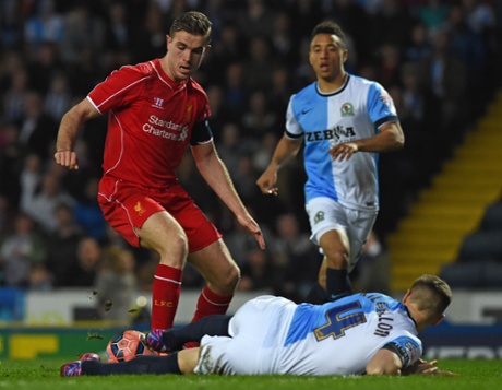 Matthew Kilgallon tackles Jordan Henderson.
