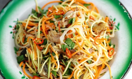 Spicy green mango salad with smoked mackerel.