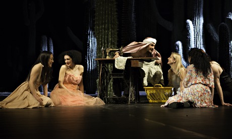 Tanztheater Wuppertal Pina Bausch