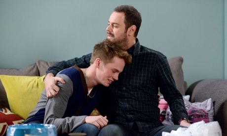 Johnny (Sam Strike) and Mick Carter (Danny Dyer).