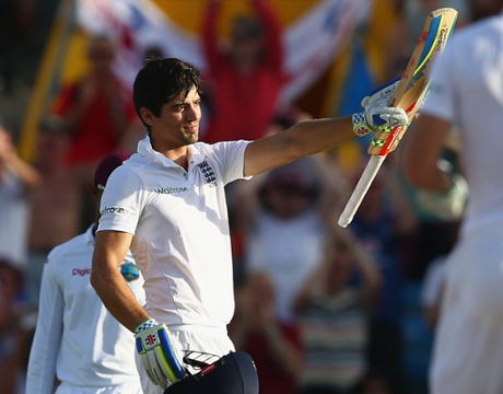 Alastair Cook reaches a century, his first since Lords in May 2013.