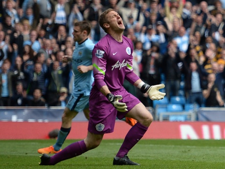 Robert Green reacts after conceding a third.