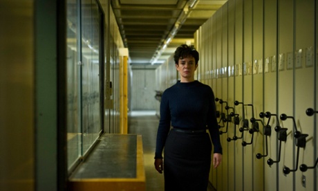 Sarah Montag (Victoria Hamilton) in The Game